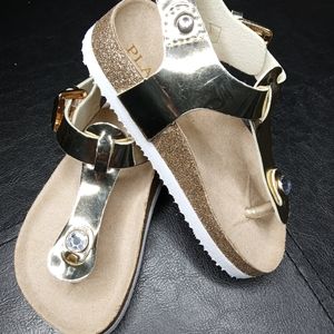 Children's Place gold/white toddler sandals